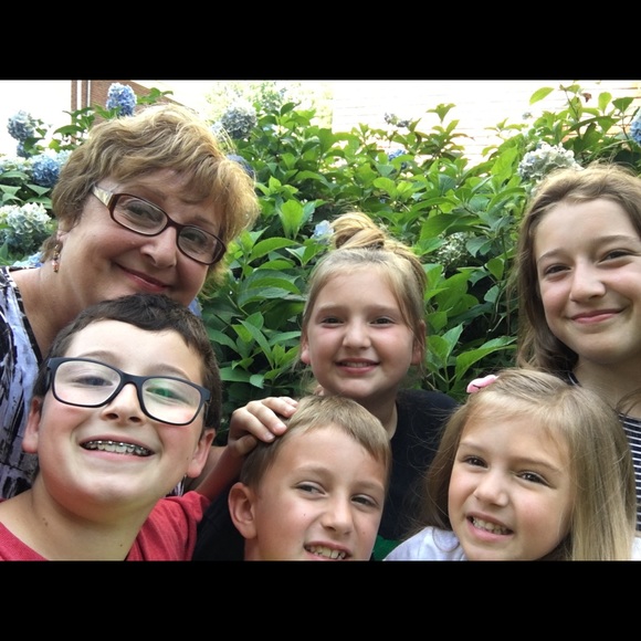 Meet your Posher, Kim - Picture 6 of 8